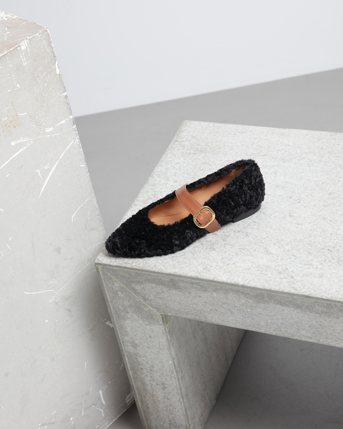 Mary Jane Faux Fur Black - Lachoix