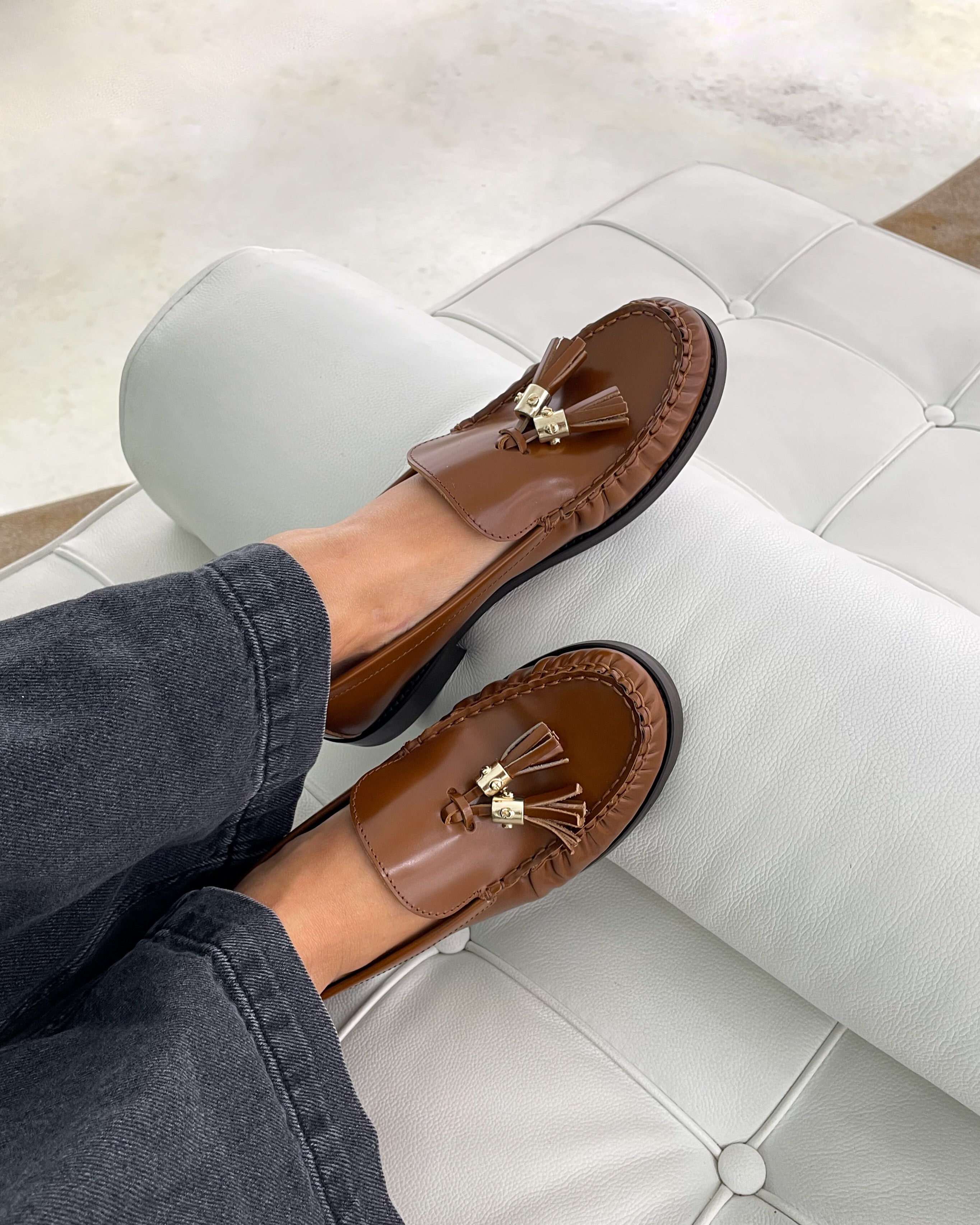Camel Glossy Leather Moccasin - Lachoix