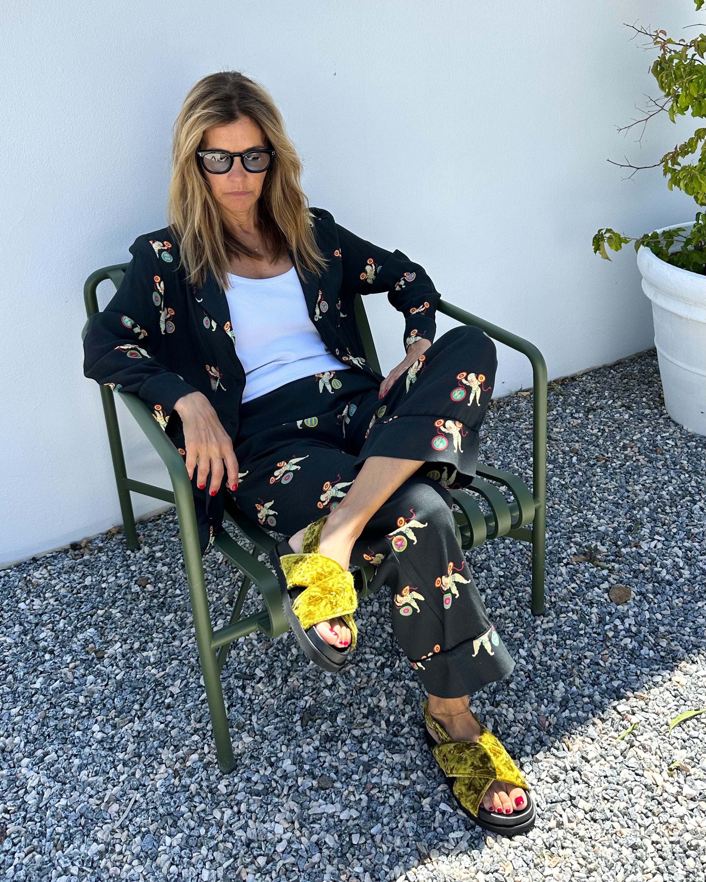 Bloom Crossed Sandals Lime Green - Lachoix