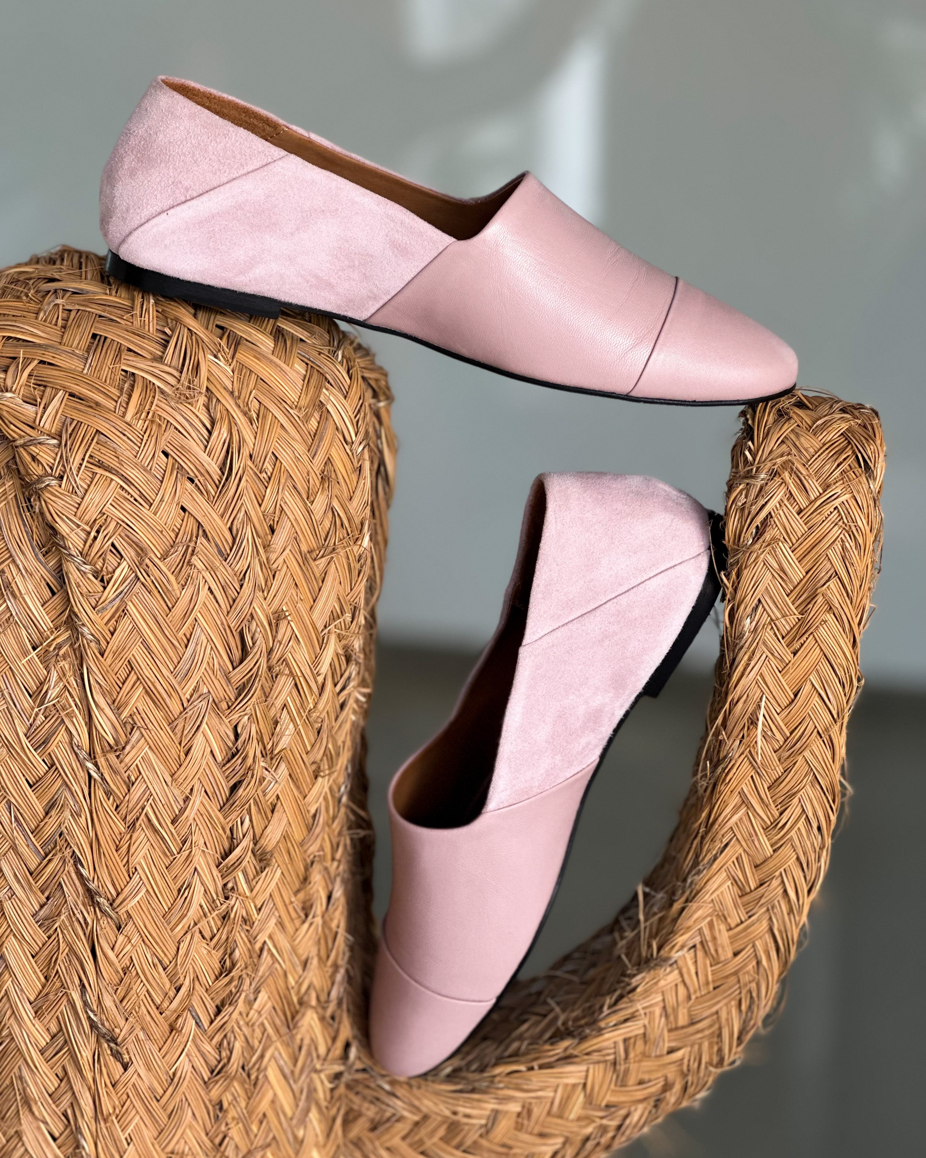 Pale Rose Slip-On Leather and Suede - Lachoix