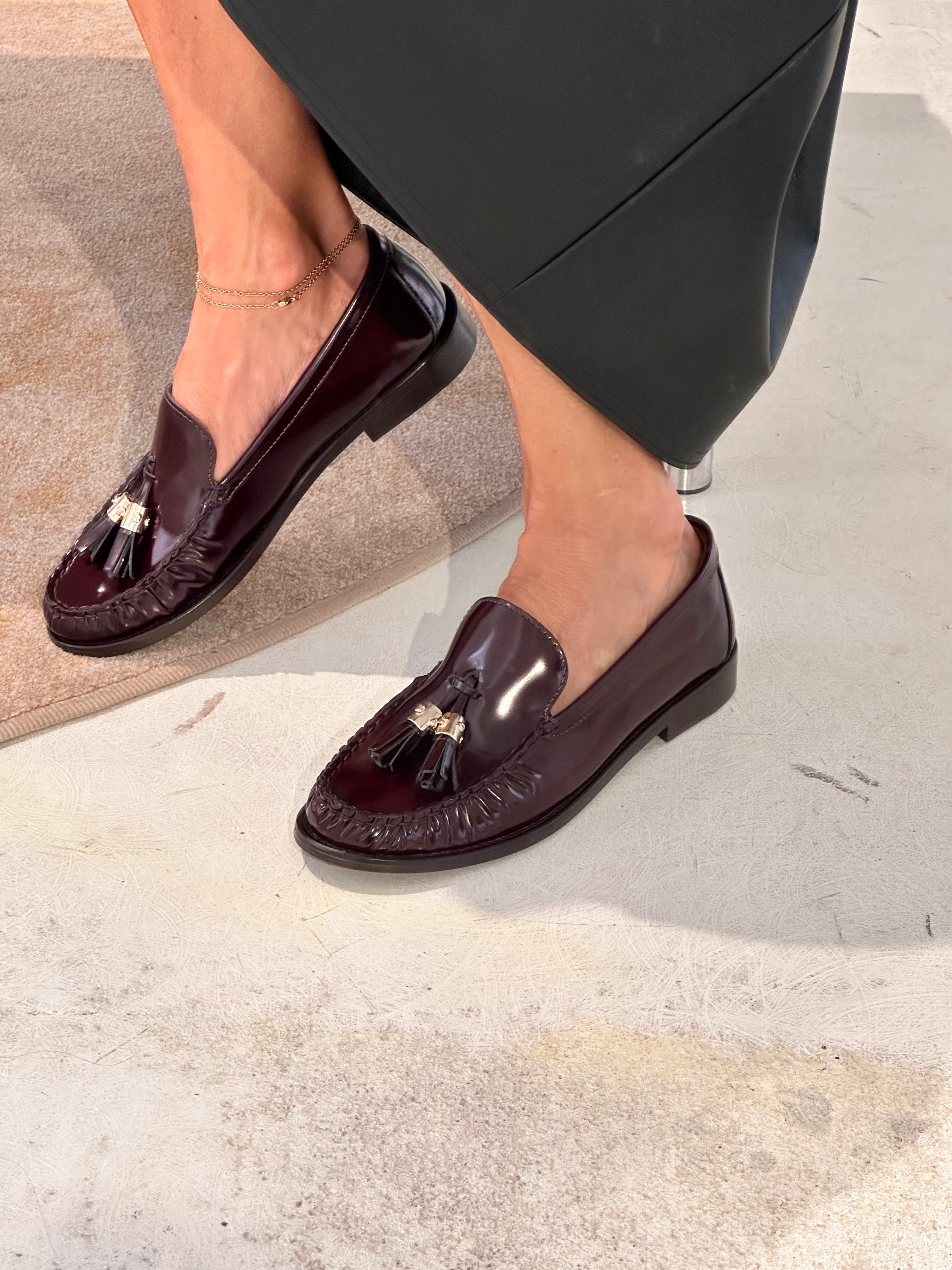 Bordeaux Glossy Leather Moccasin - Lachoix
