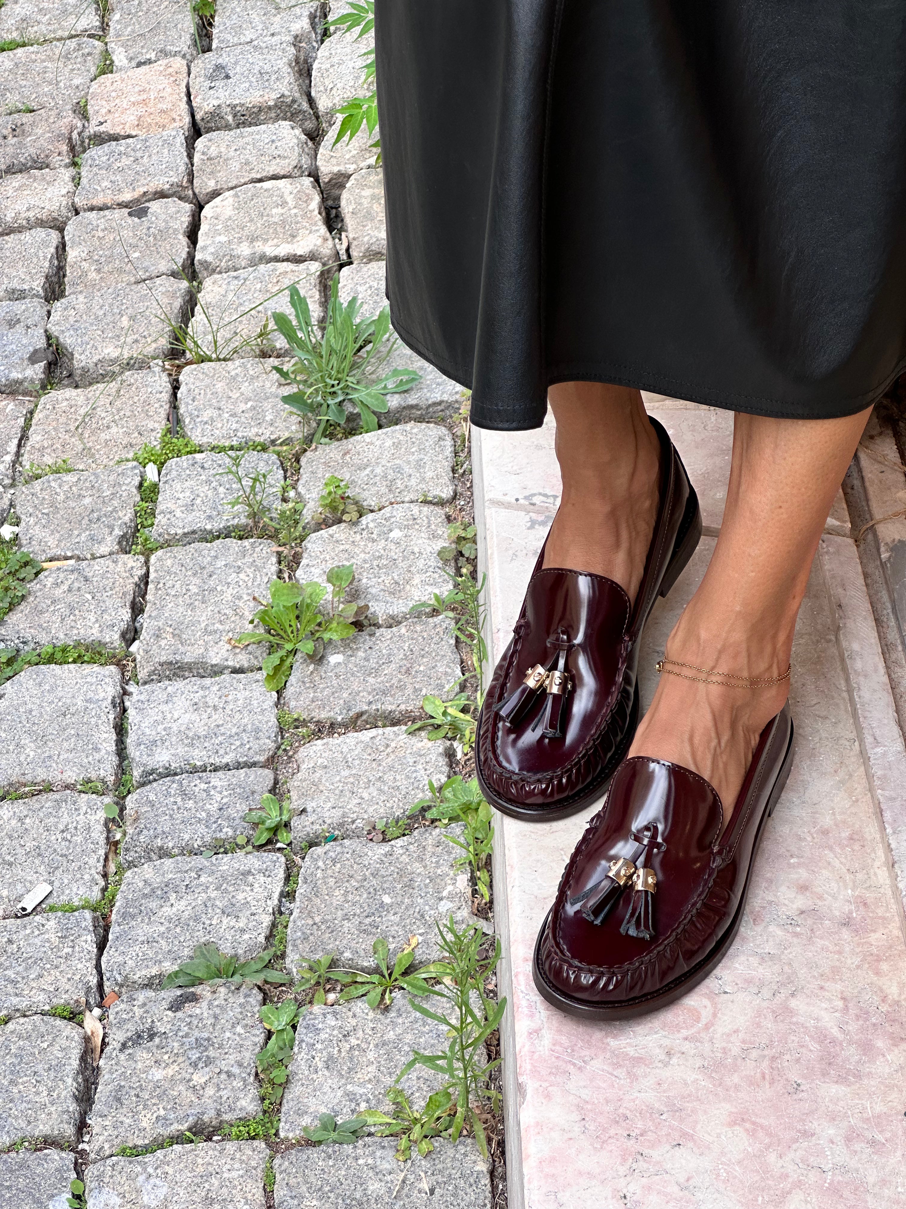 Bordeaux Glossy Leather Moccasin - Lachoix