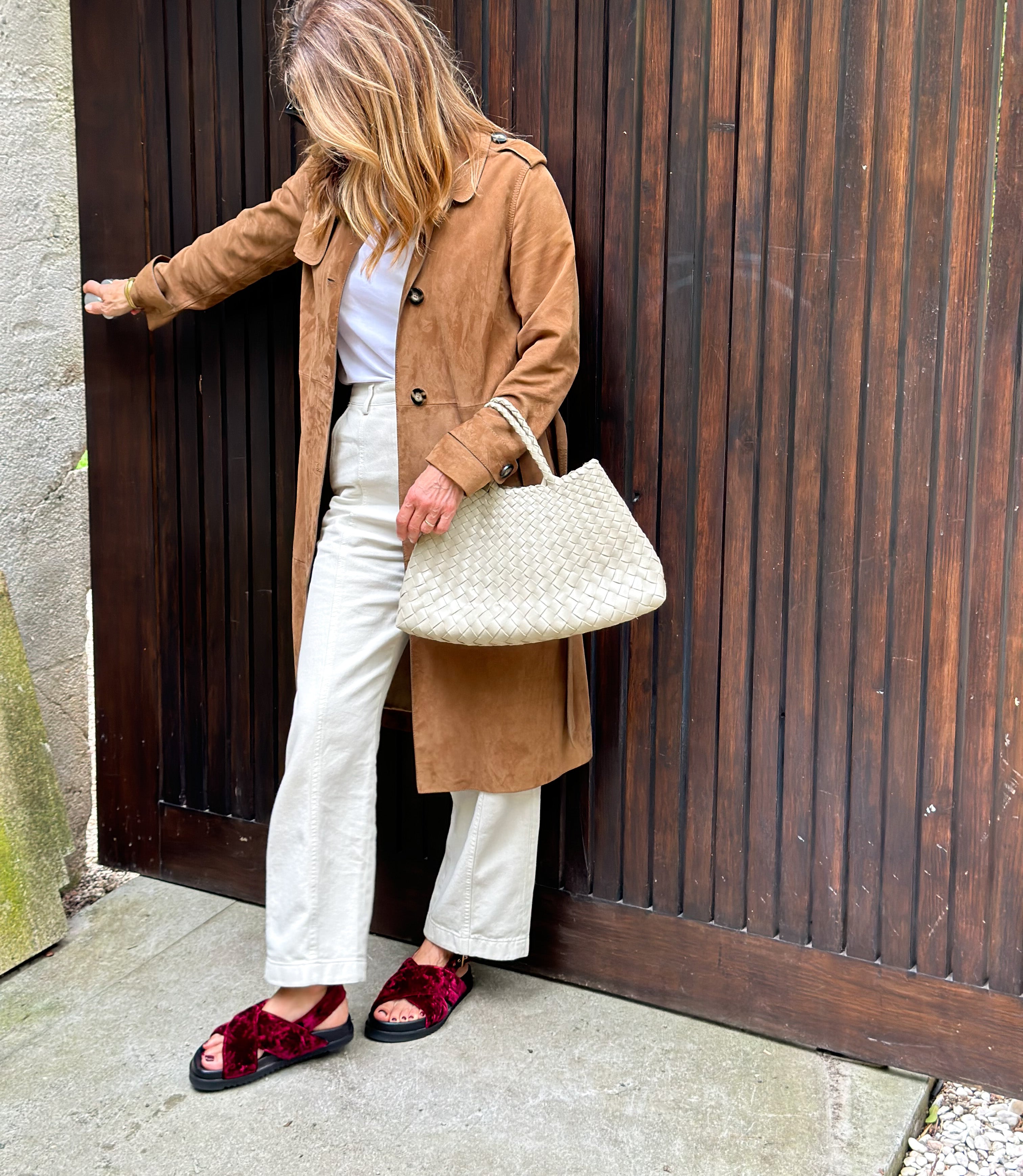 Bloom Crossed Sandals Ruby Red - Lachoix