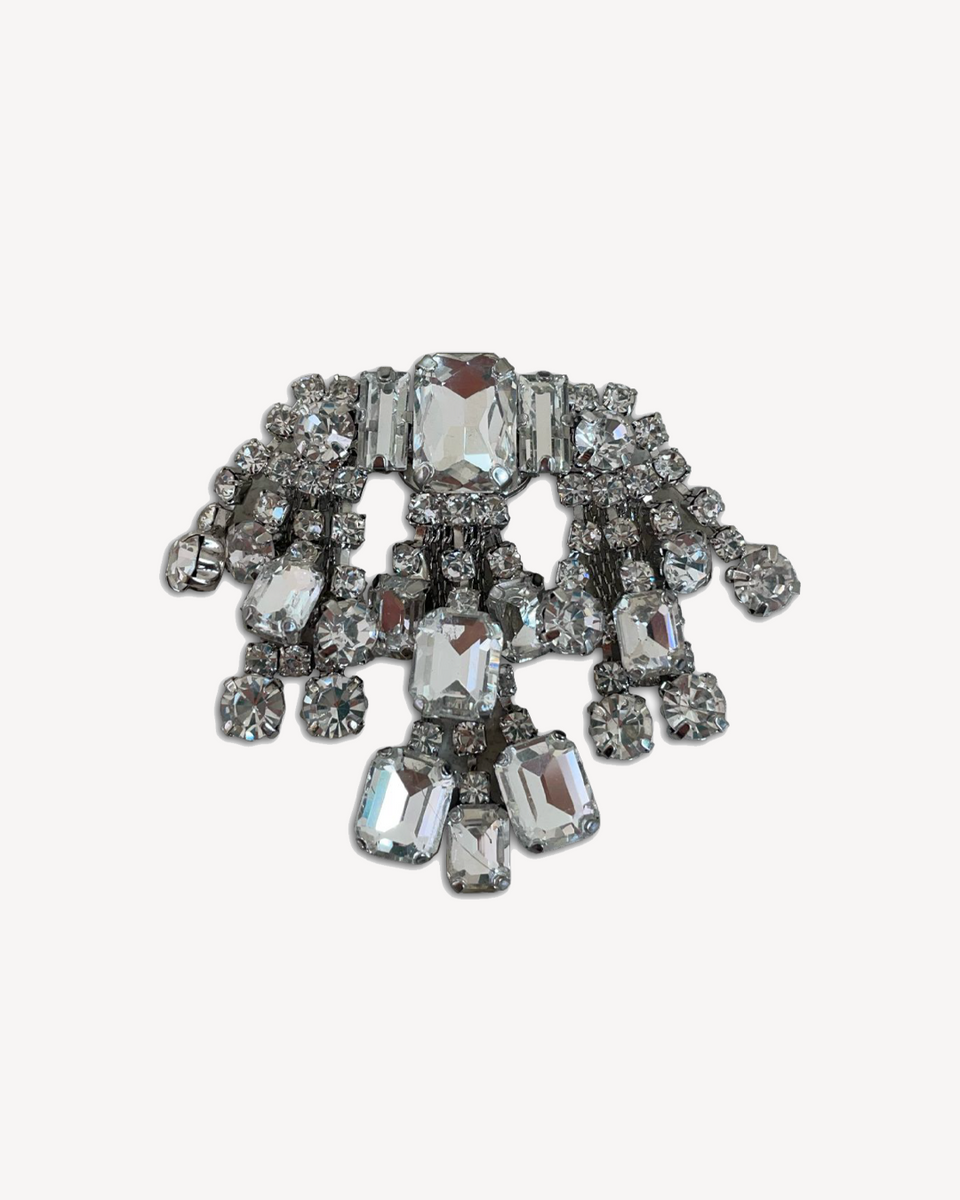 Nora Crystal Embellishment – Lachoix