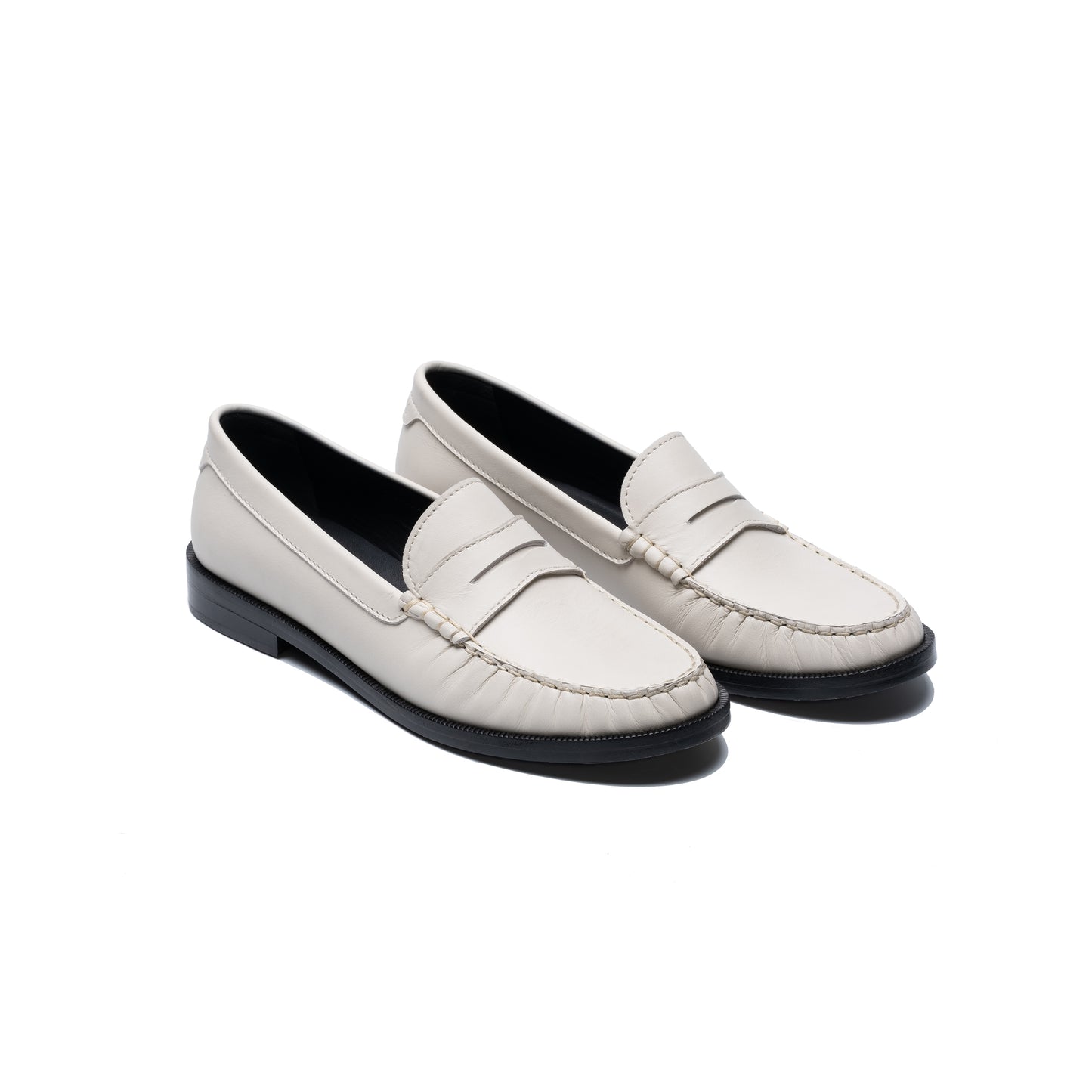 Penny Loafer in Off-White
