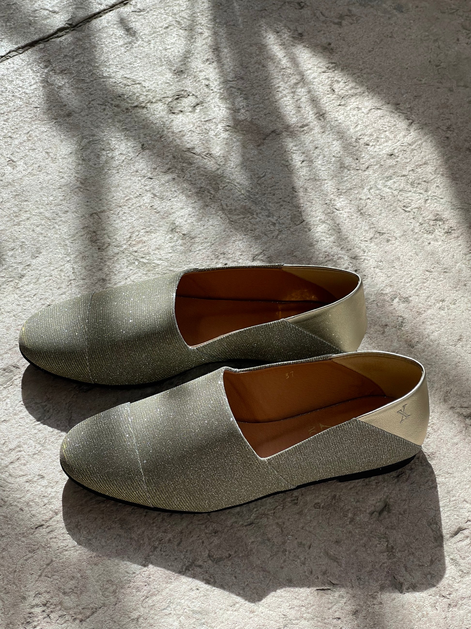 Glitter slip on pumps hot sale